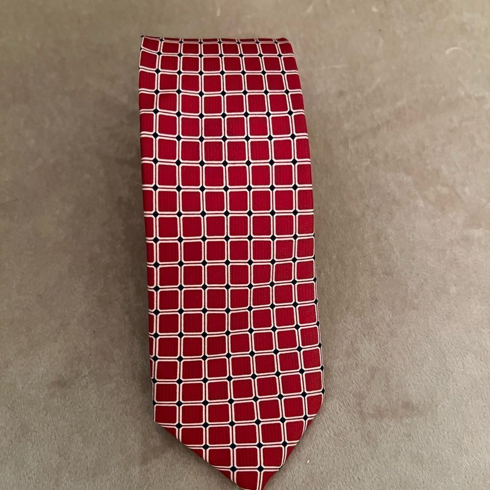 *Power* Red Chaps 100% *SILK* Tie EUC